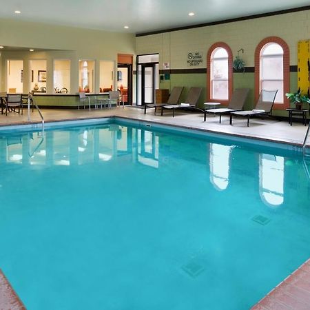 Charwood Suites Колумбус Экстерьер фото